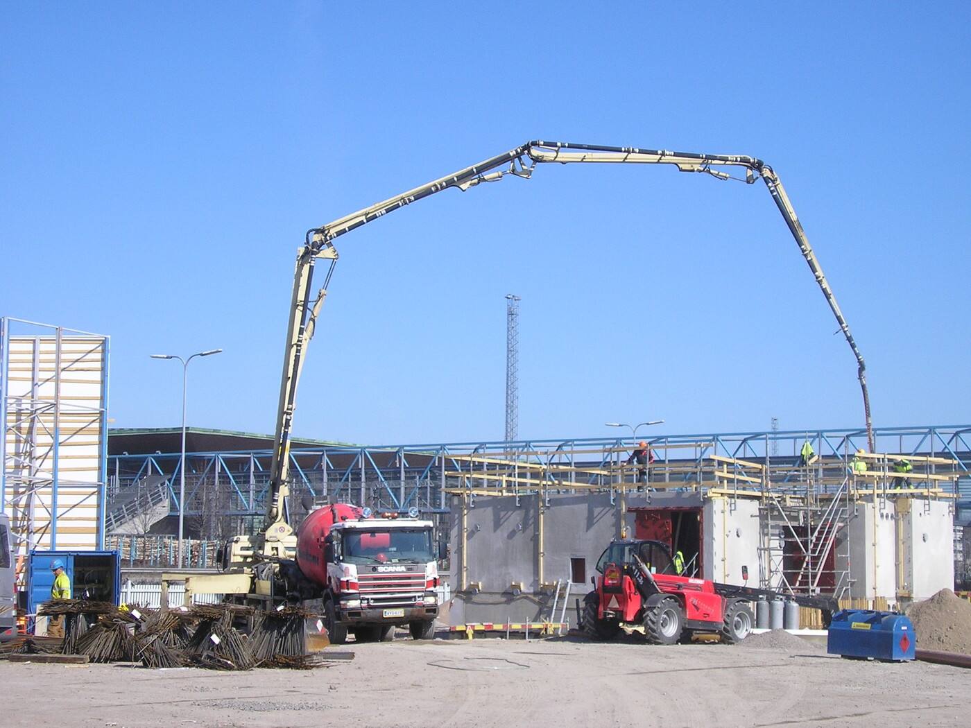 MG Concrete Pumping - Logo