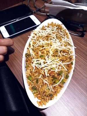 MH 12 Pav Bhaji - Logo
