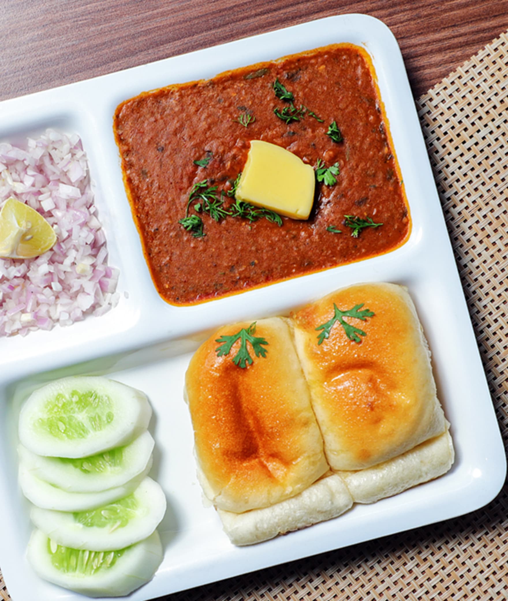 MH 12 Pav Bhaji - Logo