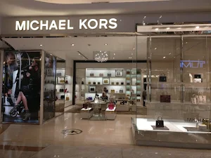 Michael Kors - Cover photo