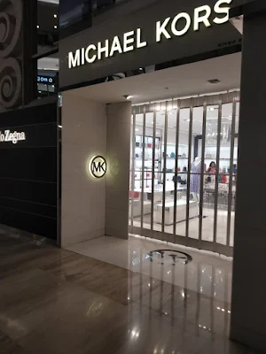 Michael Kors - Logo