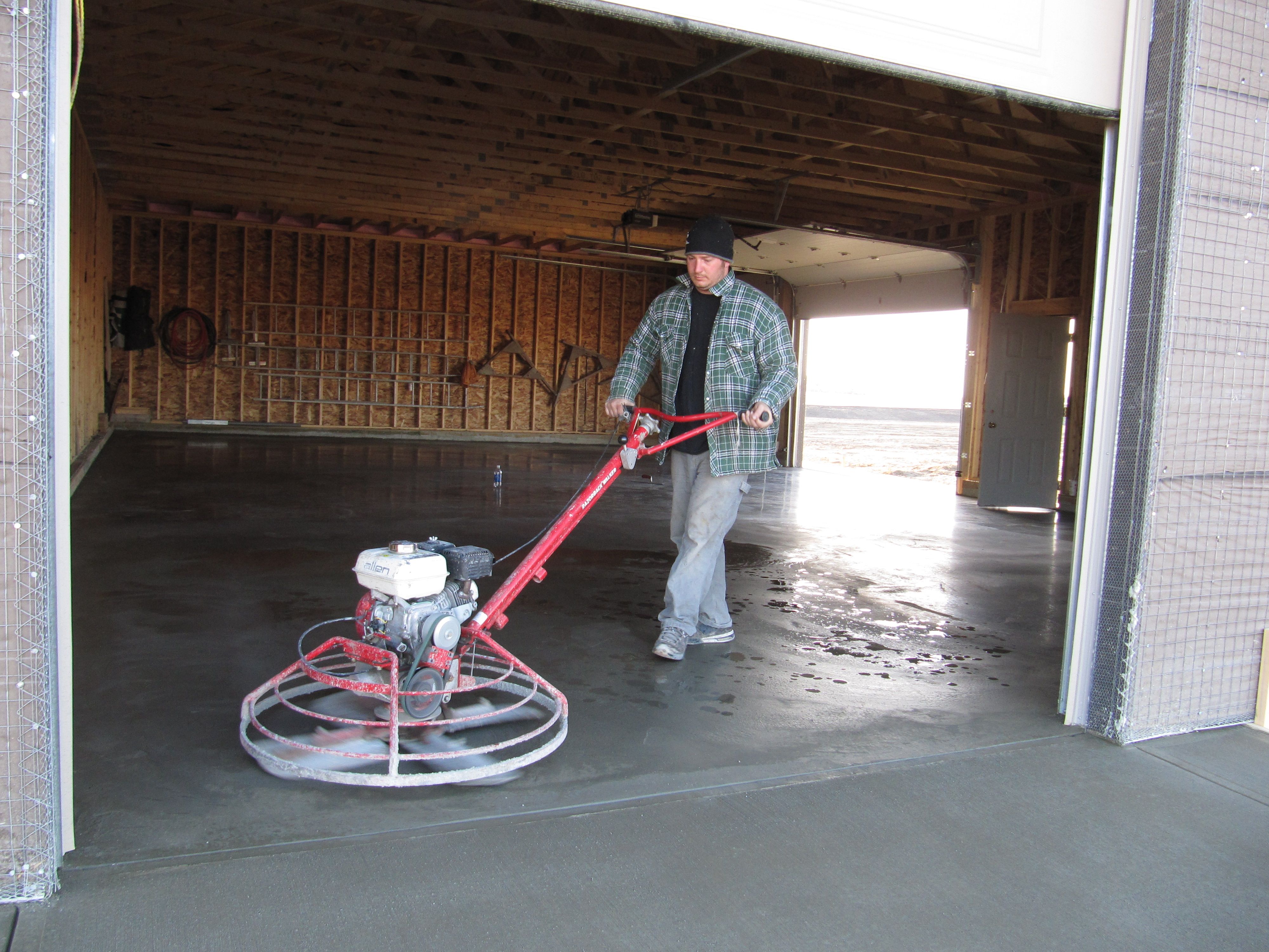 Michieli Custom Concrete INC - Logo