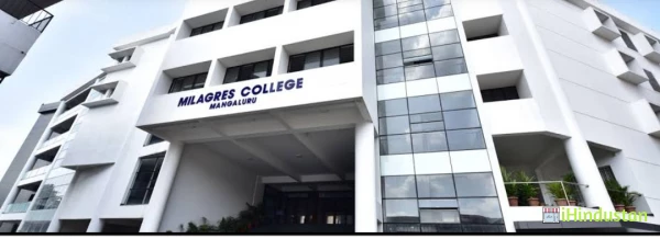 Milagres College - Logo