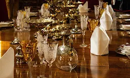 Milana Bar And Restaurant - Logo