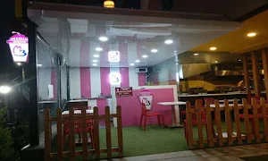 MILKSHAKE BUFFIN - Logo