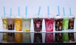 Milkshake Factory - Logo