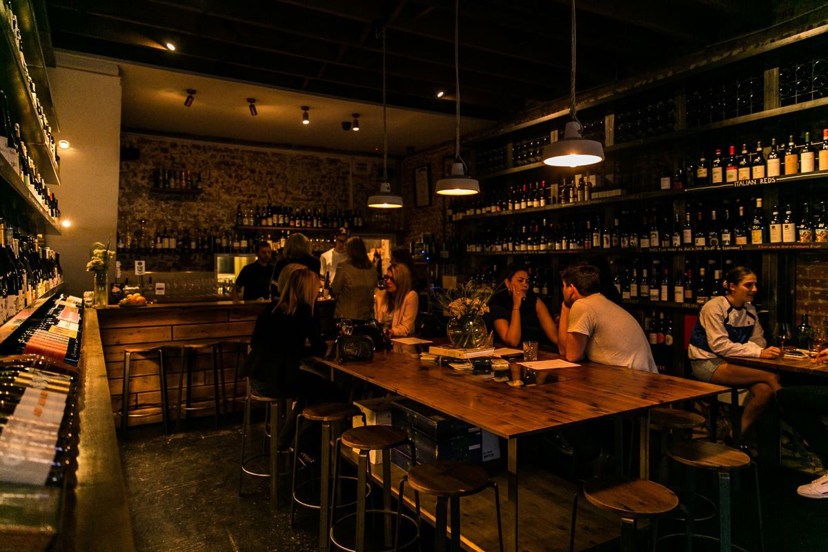 Milton Wine Shop - Logo
