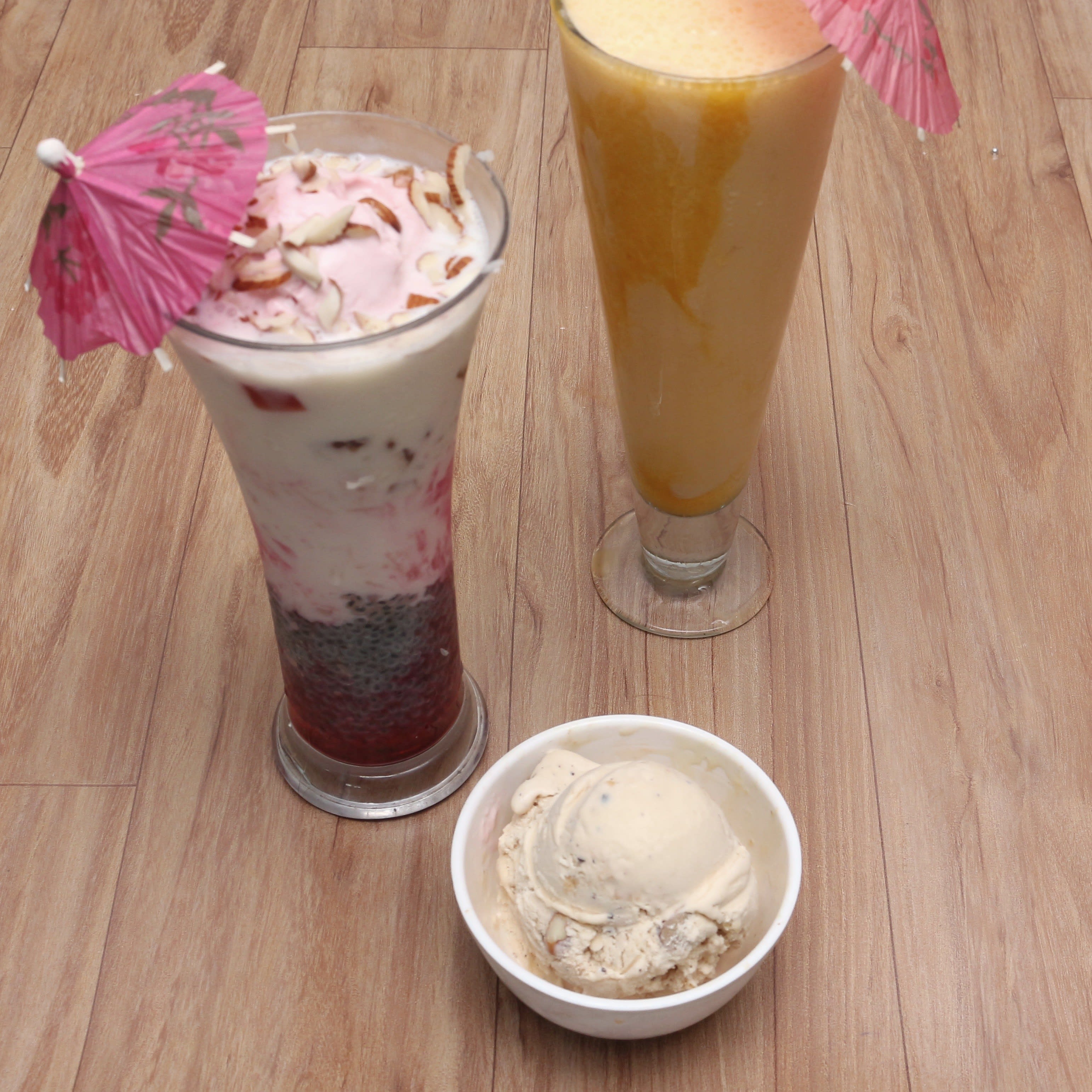 Minerva Ice Cream - Logo