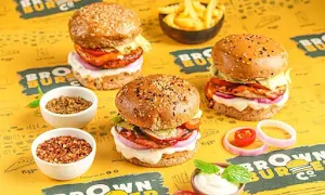 Miss Munchkin Burgers & More - Logo