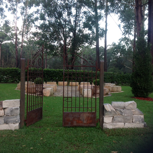 Mistinthegumtrees - Cover photo