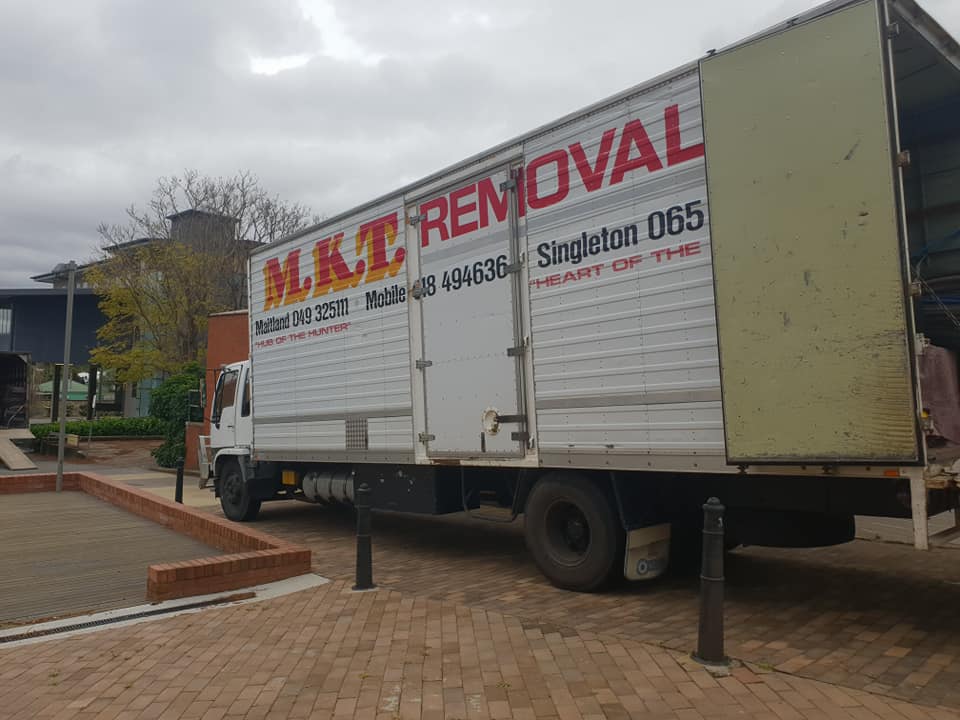 MKT Removals Pty Ltd - Logo