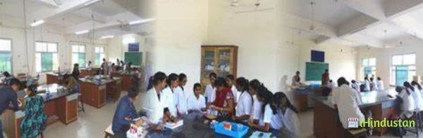 M M Science College - Logo