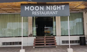 Moon Night - Logo