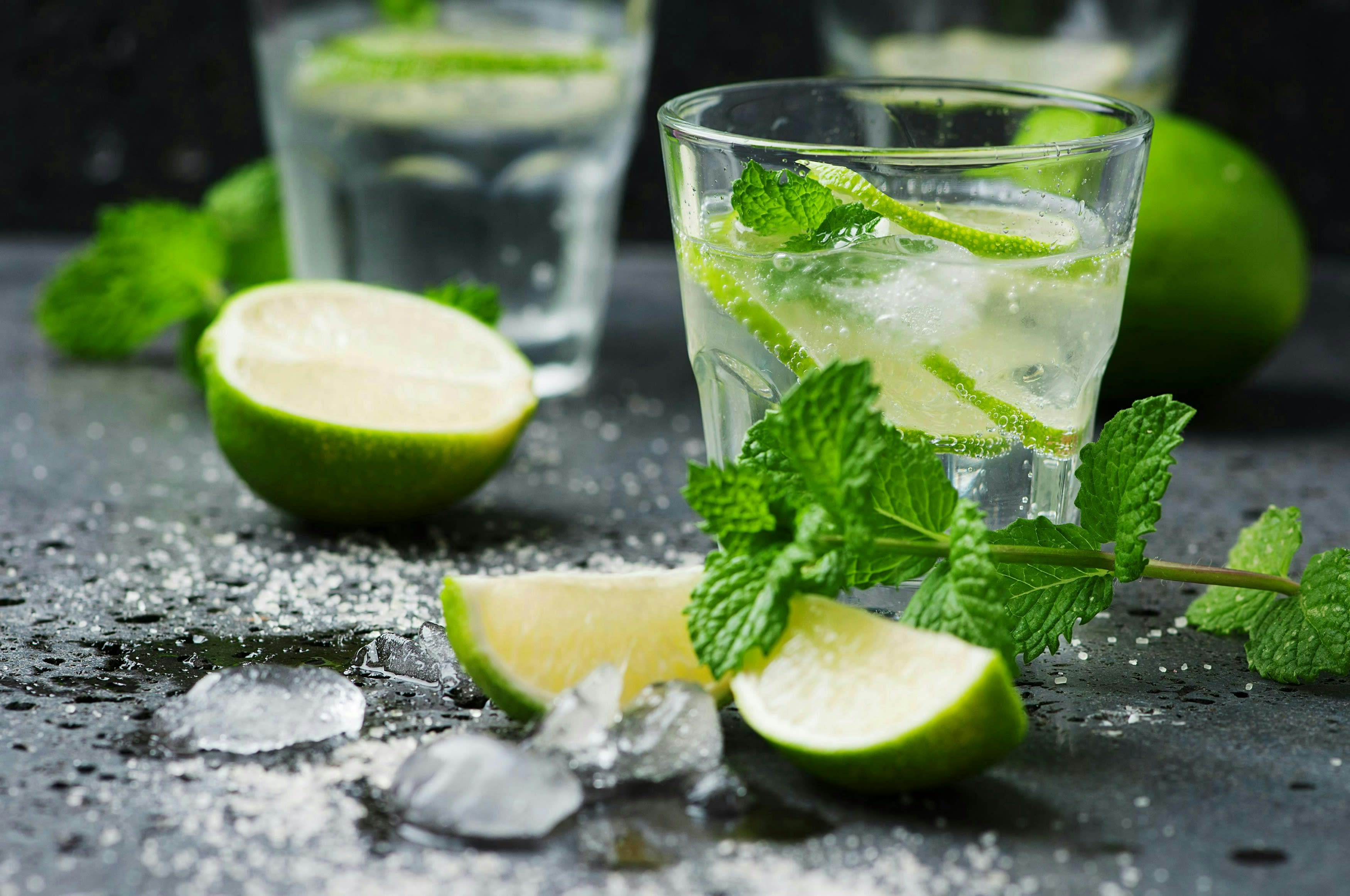 Mocktail o-Lounge - Logo