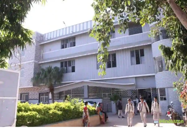Modern Children Higher Secondary School - Logo