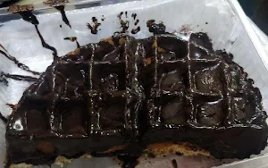 Moffle Waffle - Cover photo
