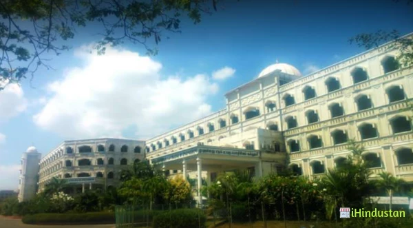 Mohamed Sathak A.J. College of Engineering - Logo