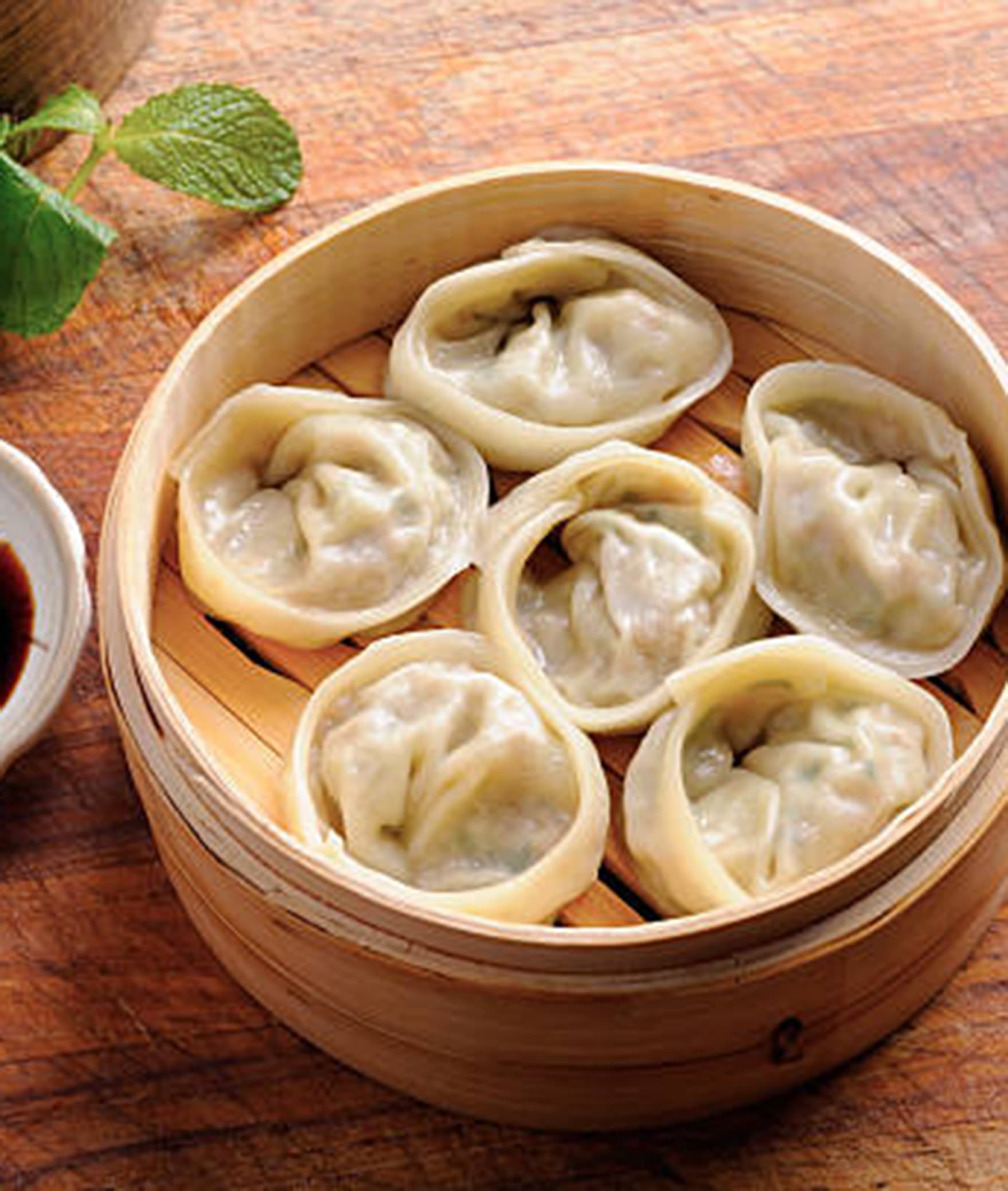 Moh Maya Momos - Logo