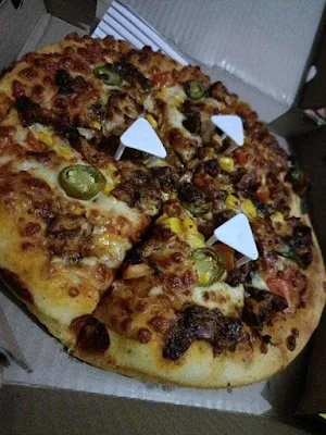 Mojo Pizza - 2X Toppings - Logo