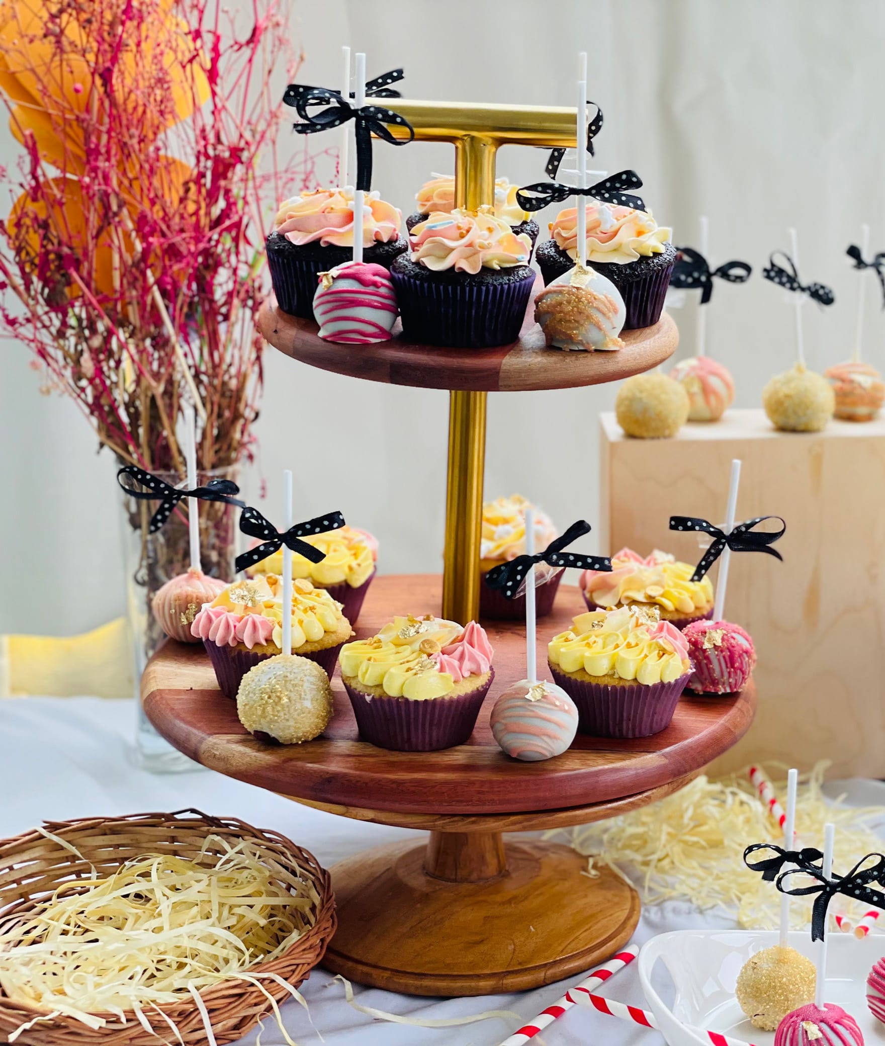 Moksha Patissier & Chocolatier - Logo