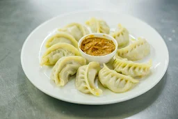 Momos Point - Cover photo