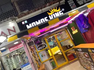 Momos King - Logo