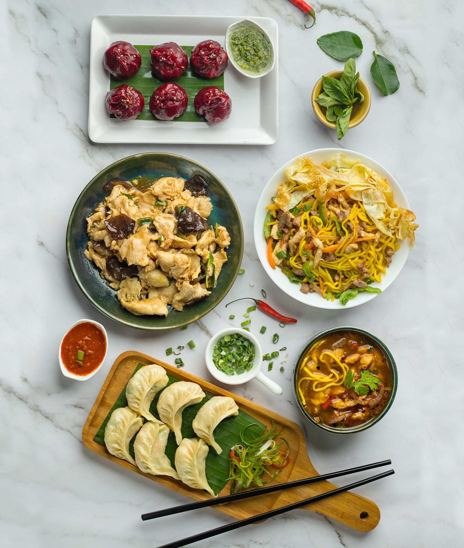 Momo Mom by Oriental Mom - Logo