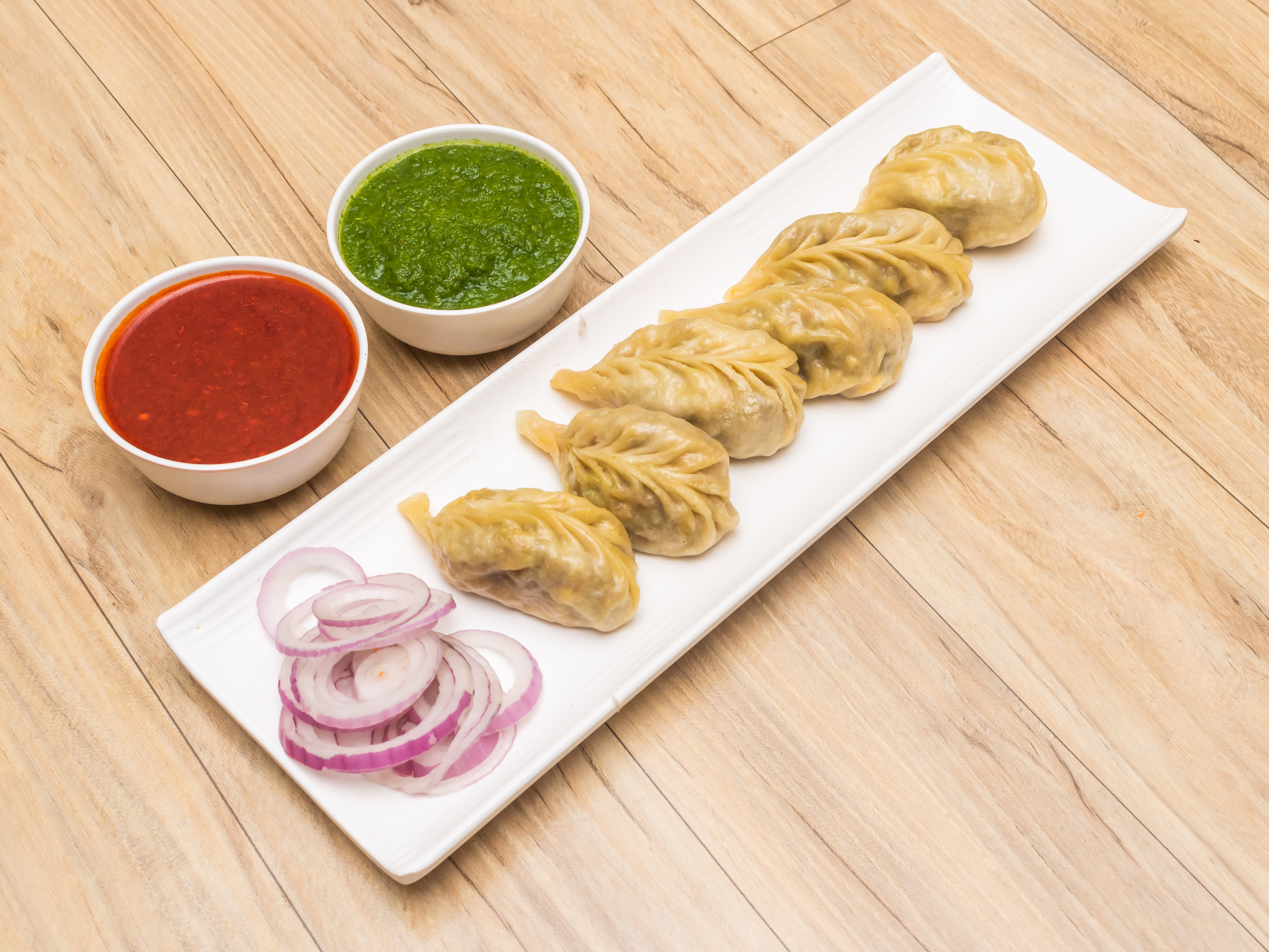 Momo's Mealbox - Logo