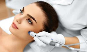 Monaris Skin Clinic - Cover photo