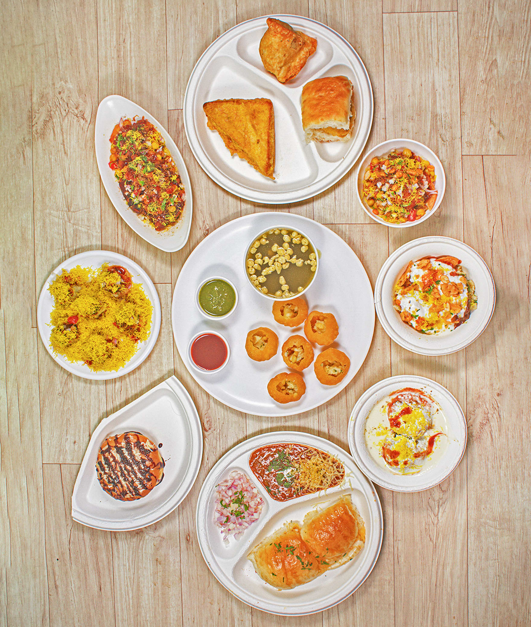 Monga's Kitchen - Logo