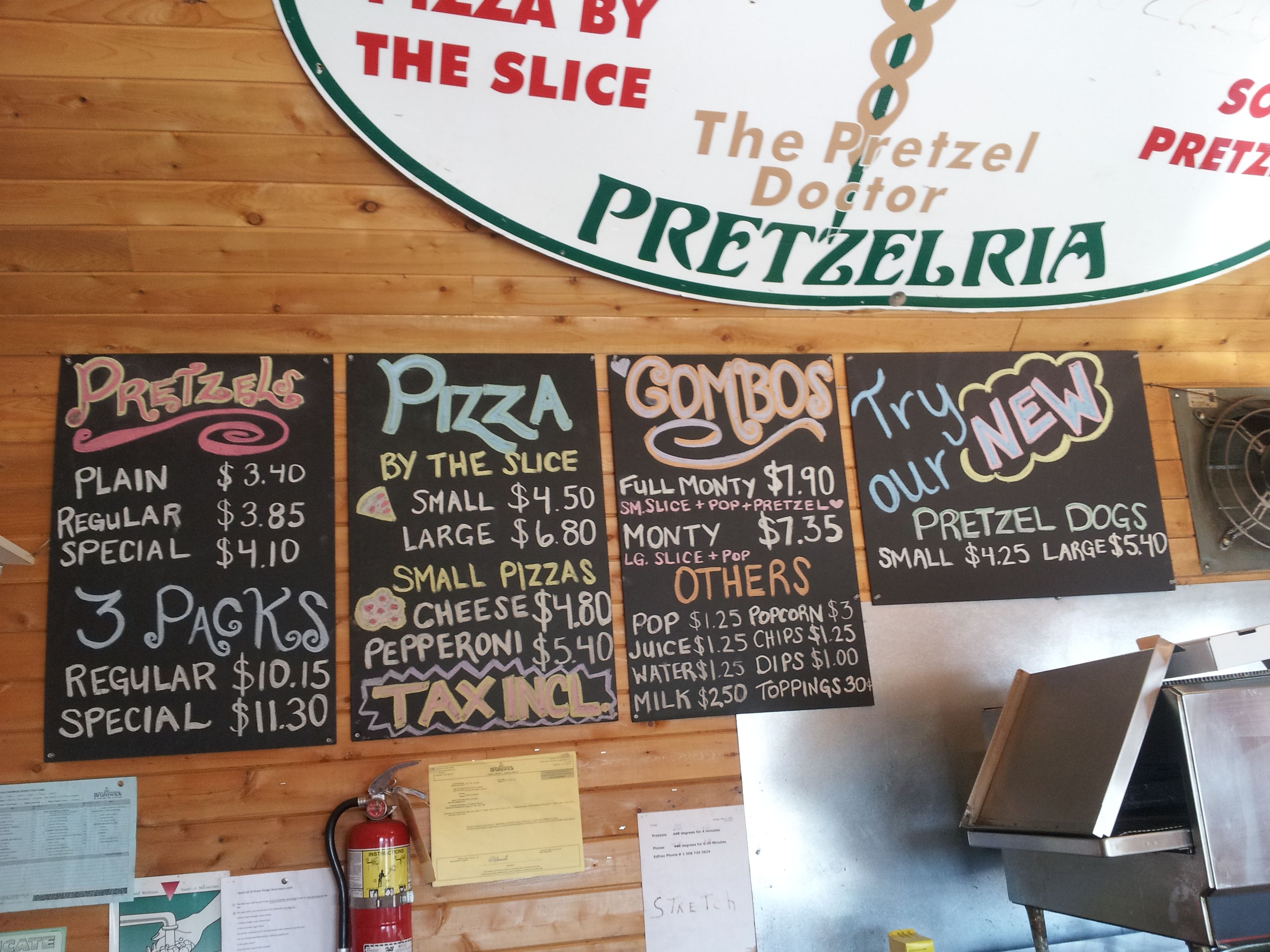 Monty Duncles Pretzelria - Logo
