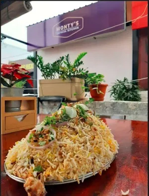 Monty's Express Kitchen - Logo