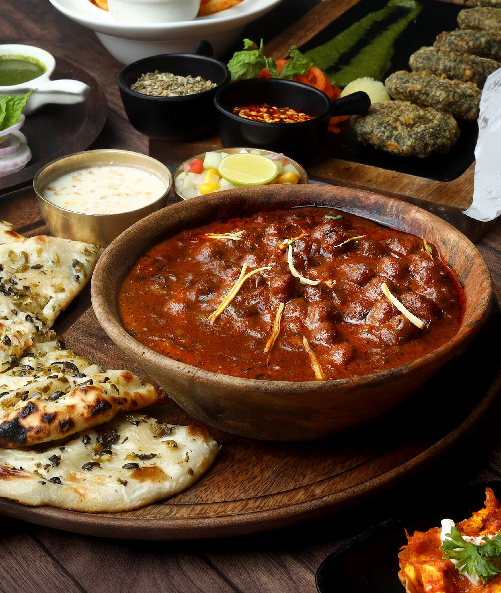 Monu Kulcha Hut (Original) - Logo