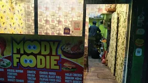 Moody Foodie - Cover photo