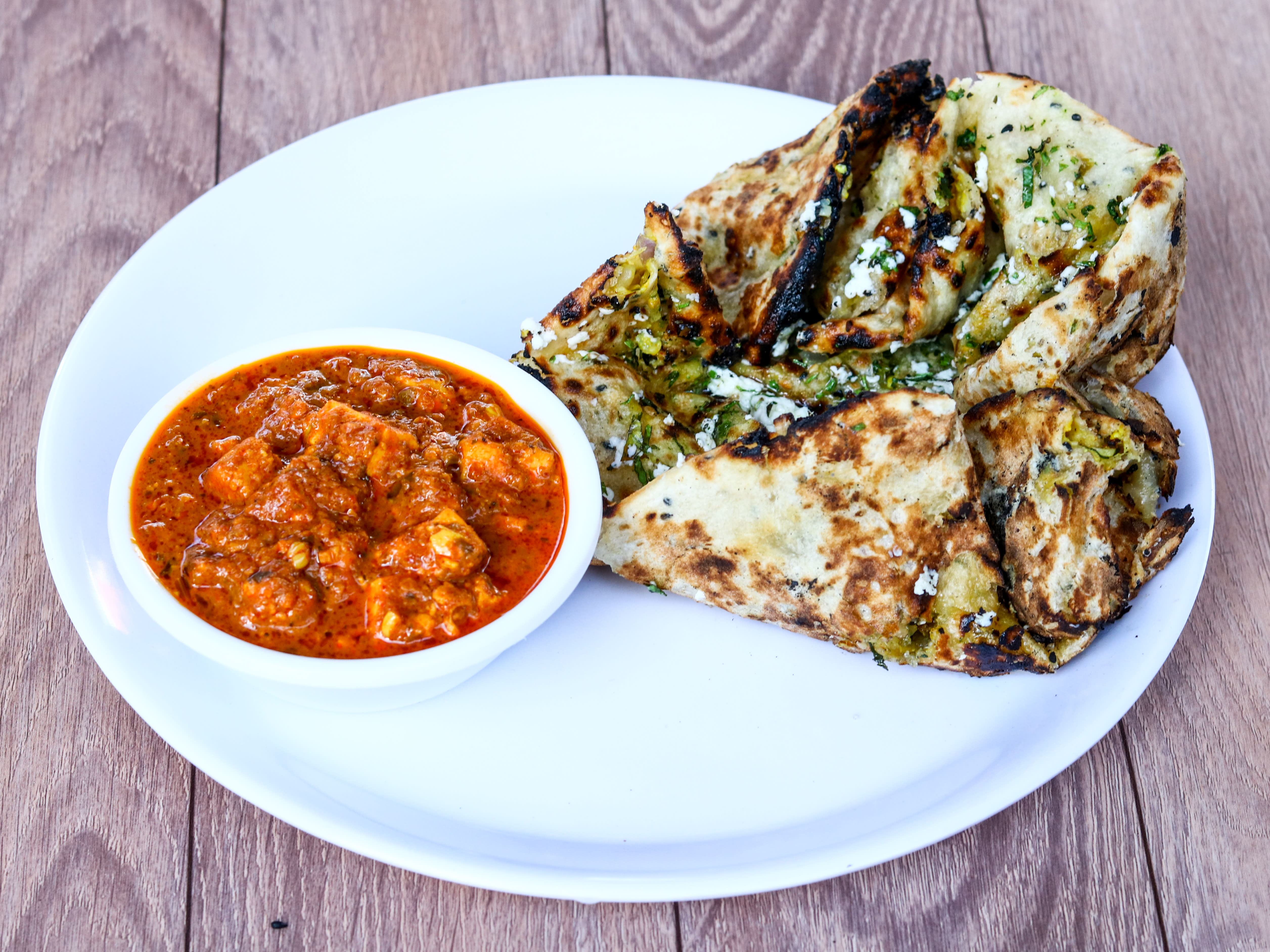 MOOLCHAND CHUR CHUR NAAN OR PARATHA SINCE 1979 - Logo