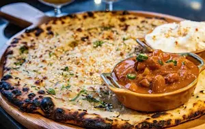 Moolchand Chur Chur Naan & Paratha Since 1979 - Logo
