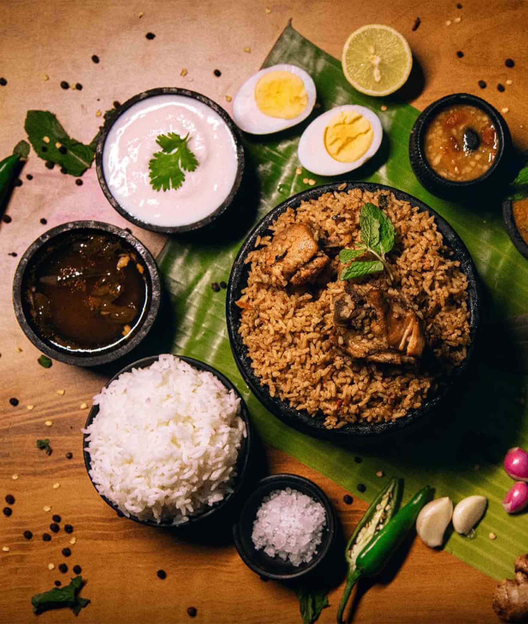 MOORAL - Briyani & Varuval - Logo