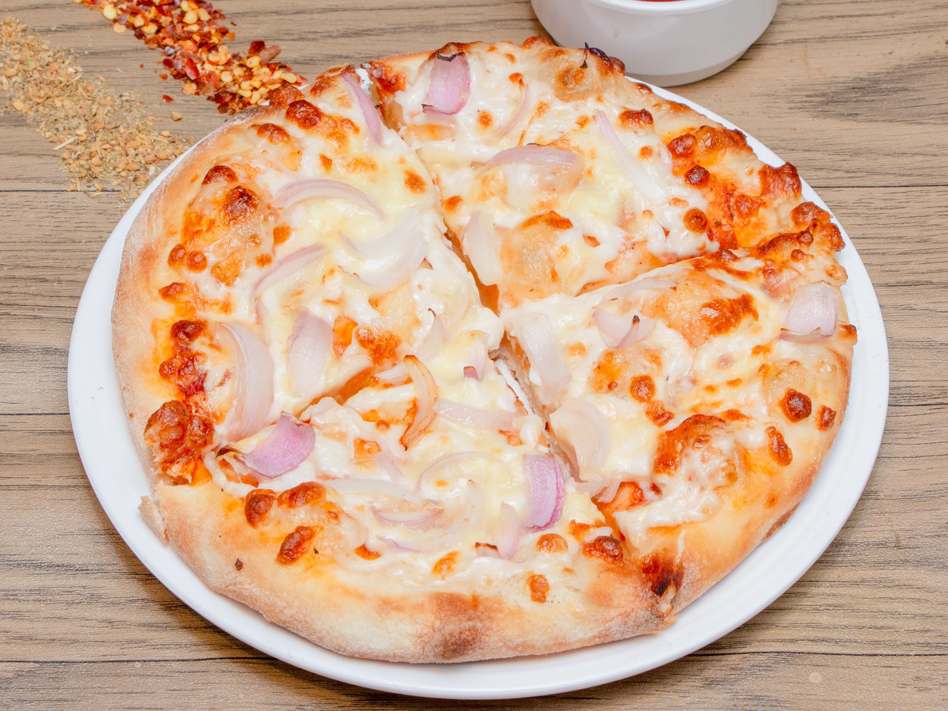 Mooving Grills Pizza - Logo