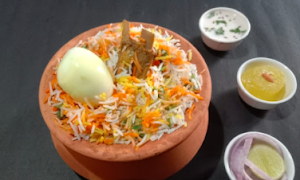 Moradabadi Chicken Biryani And Veg Biryani - Logo