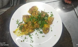 Moti's Restaurant & Bar - Cover photo