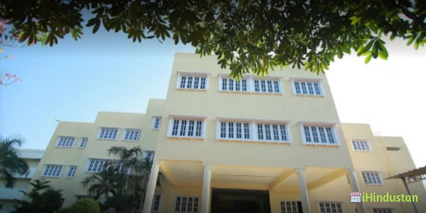 Mount Carmel Global School - Logo