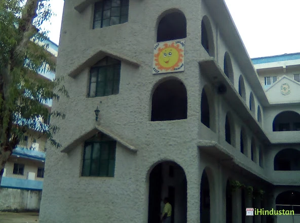 Mount View School - Logo