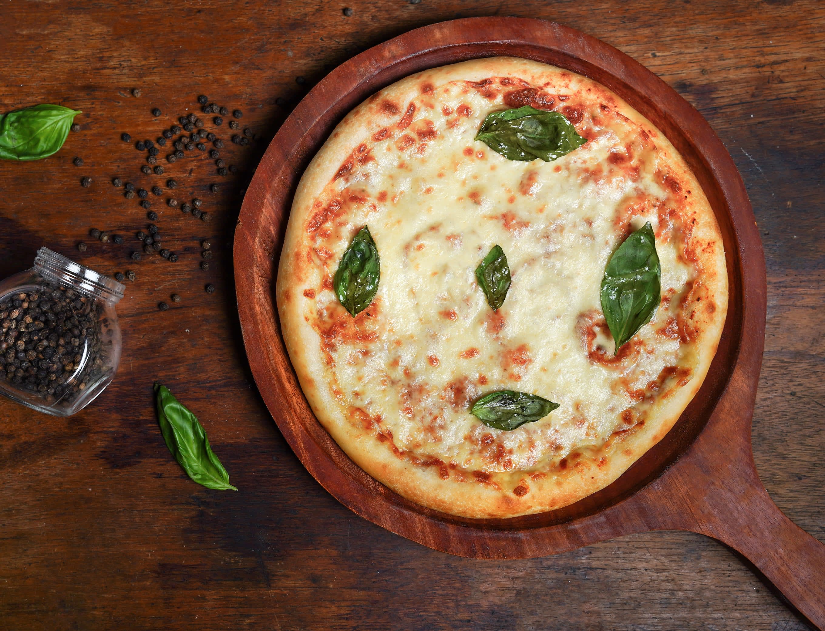 Moxo pizza- 2x toppings - Logo