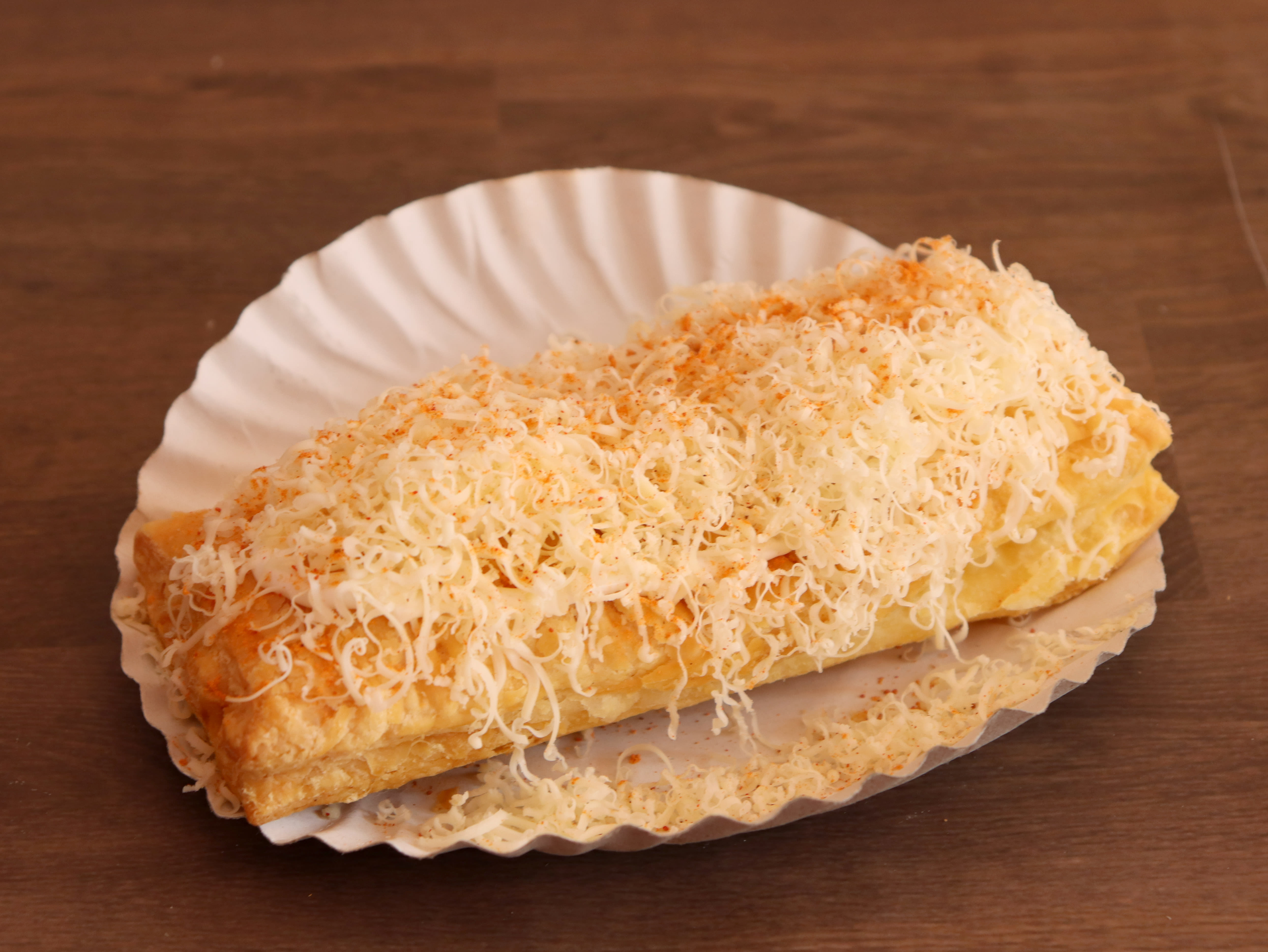 Mr.Bhole Bakery Live Puff - Logo