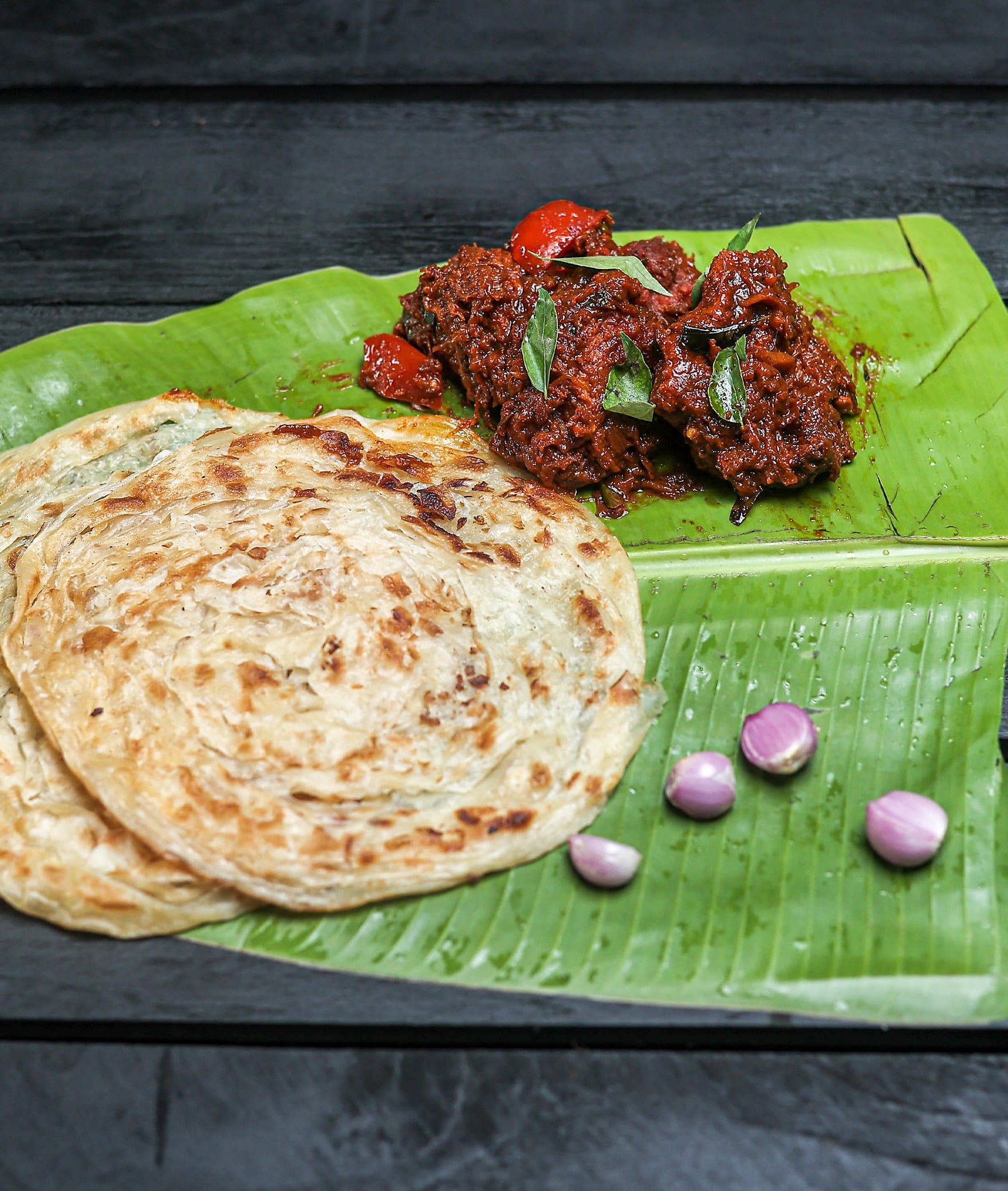MTK - Mumbai Travancore Kitchen - Logo