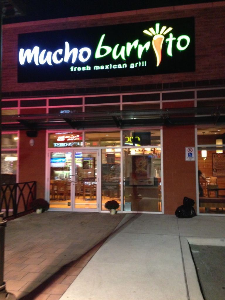 Mucho Burrito - Logo