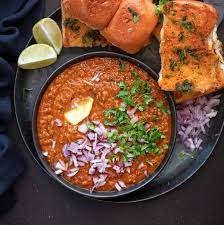 Mumbai Express Pav Bhaji Vada Pav - Logo