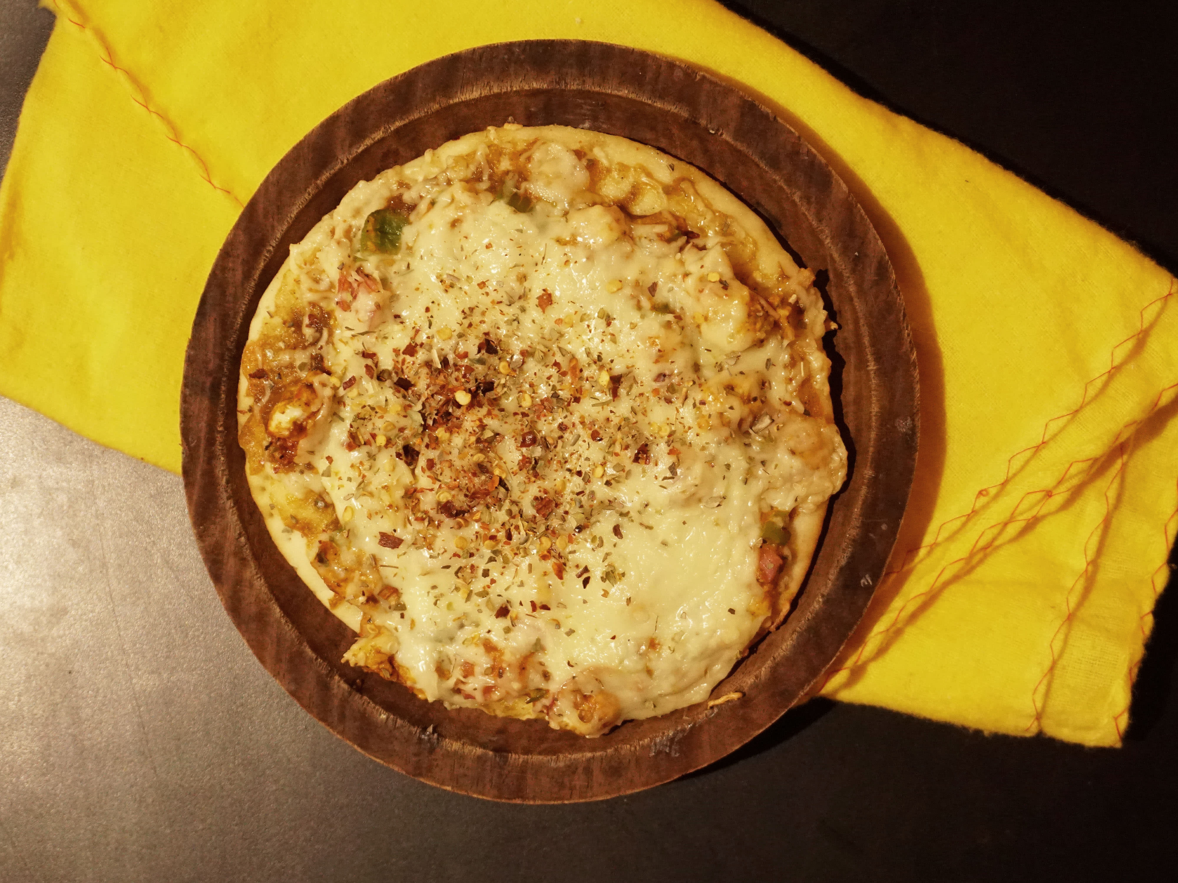MUMBAI PIZZA AND BURGER - Logo