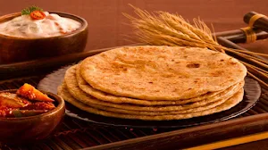 Mumbai Seek Paratha - Logo