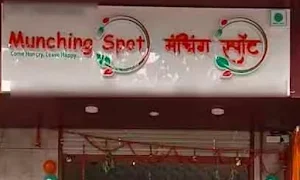 Munching Spot - Logo